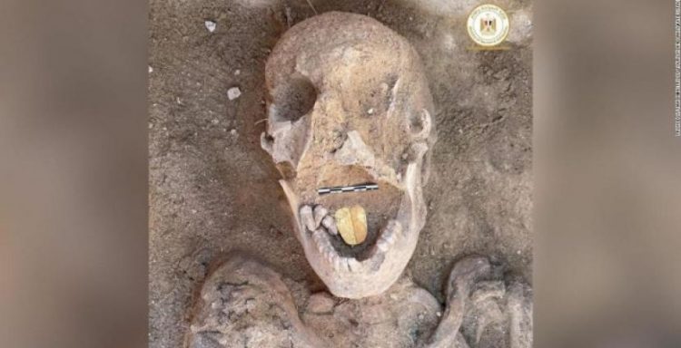 Mumi berlidah Mesir berusia ribuan tahun ditemukan di Mesir. MumiFoto: arabicpost