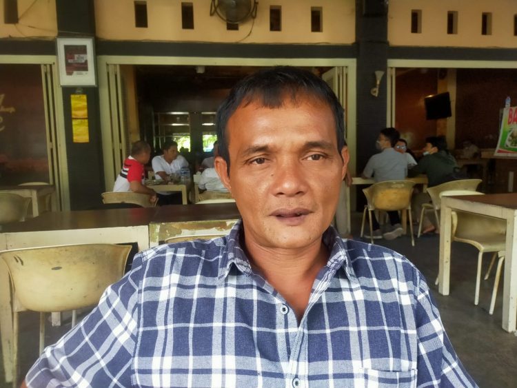 Ketua Tuha Peut Gampong Meunasah Mesjid, Kecamatan Leupung