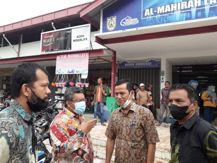 Ombudsman, Parkir dan PKL Masalah Baru di Pasar Al Mahirah.Foto : Ombudsman Aceh